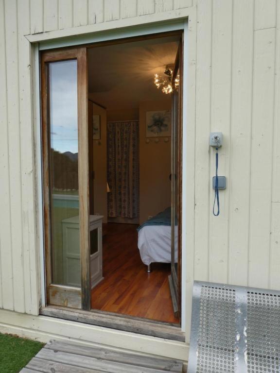 Chambre Le Mas D'Adelice Taulignan Экстерьер фото